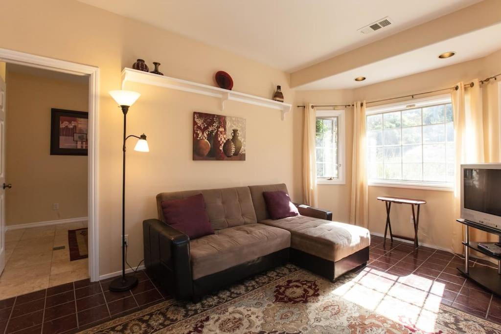 Castlegate Guest Apartment ビスタ エクステリア 写真
