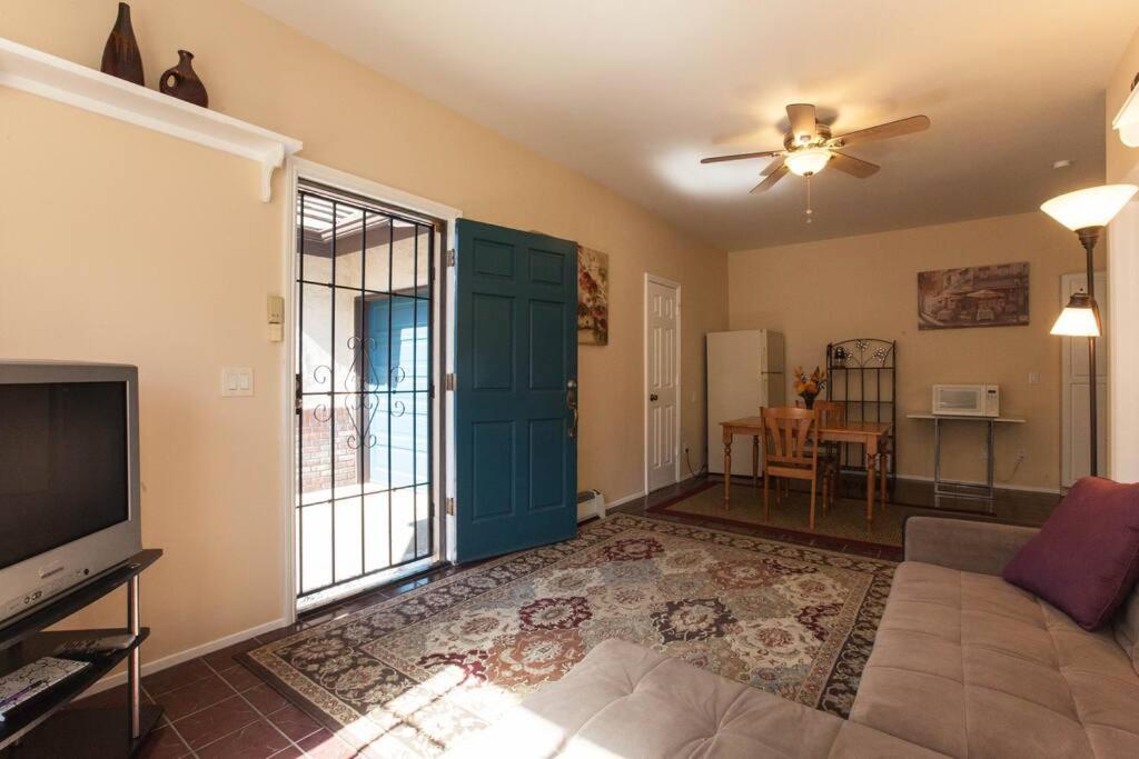 Castlegate Guest Apartment ビスタ エクステリア 写真