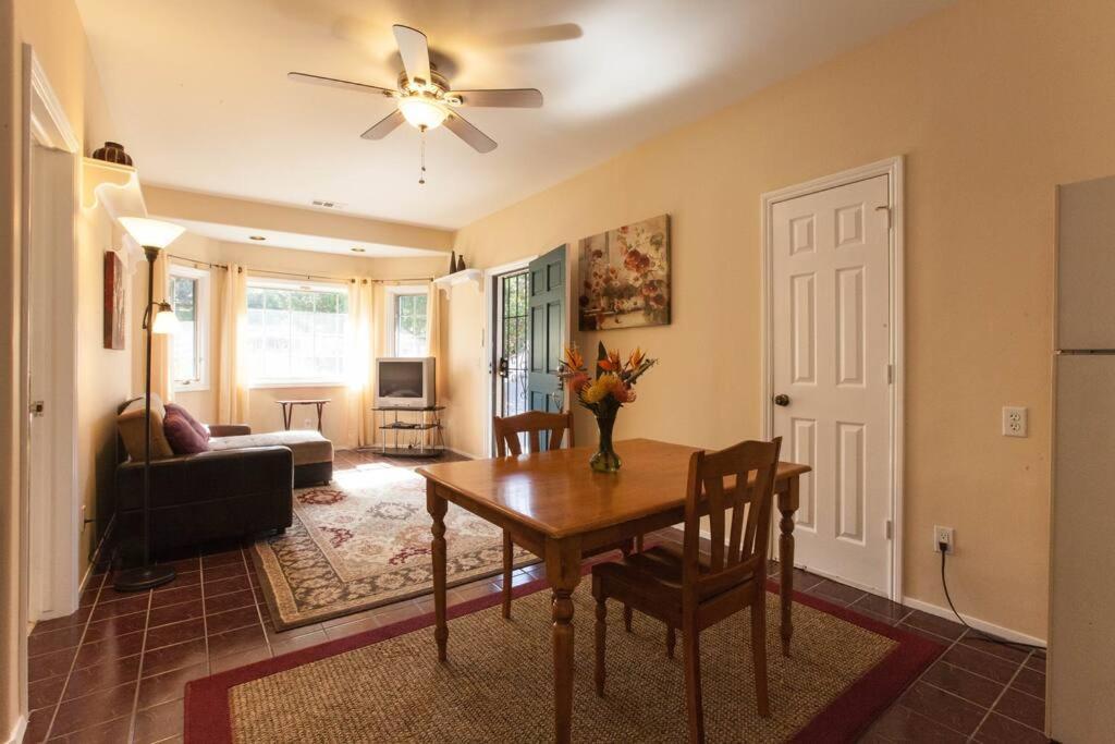 Castlegate Guest Apartment ビスタ エクステリア 写真